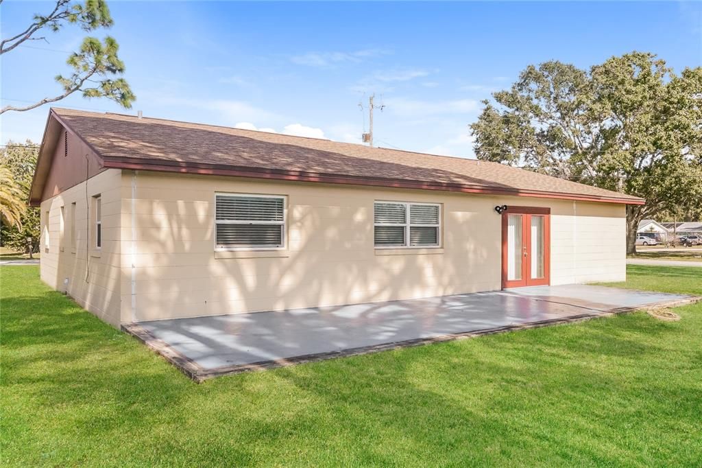 В аренду: $1,945 (4 спален, 2 ванн, 1214 Квадратных фут)