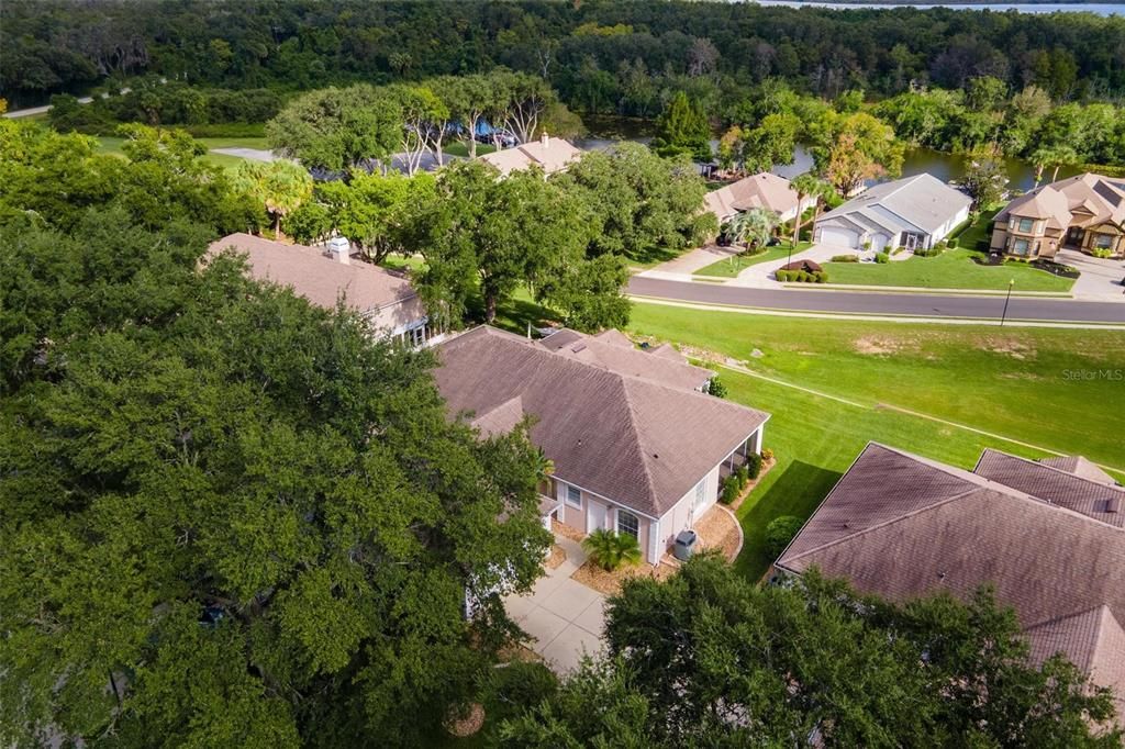 合同活跃: $255,000 (2 贝兹, 2 浴室, 1500 平方英尺)