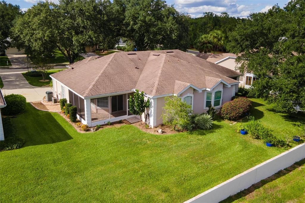 合同活跃: $255,000 (2 贝兹, 2 浴室, 1500 平方英尺)