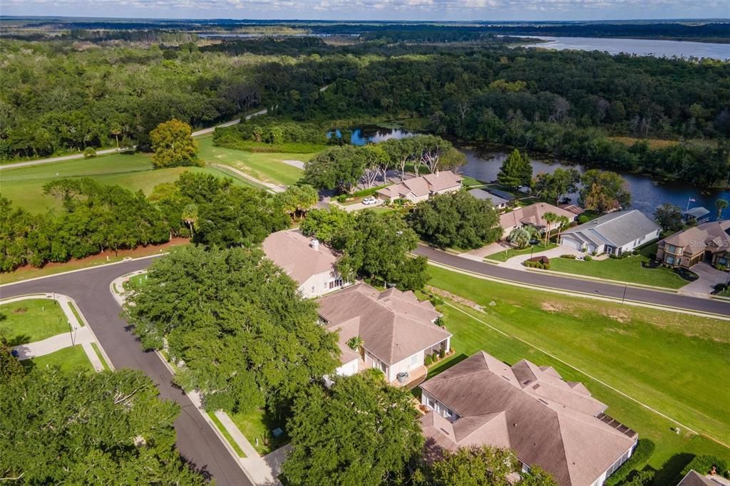 合同活跃: $255,000 (2 贝兹, 2 浴室, 1500 平方英尺)