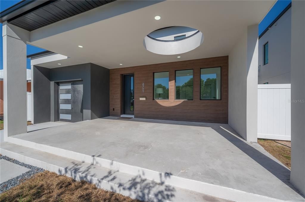 For Rent: $5,350 (4 beds, 3 baths, 2434 Square Feet)