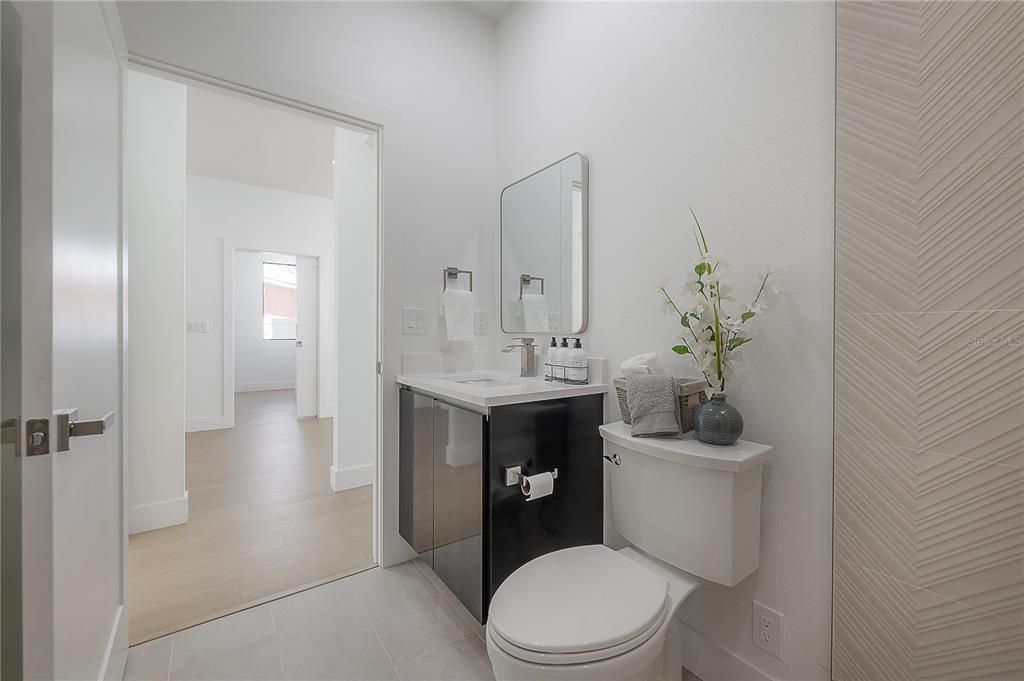 For Rent: $5,350 (4 beds, 3 baths, 2434 Square Feet)