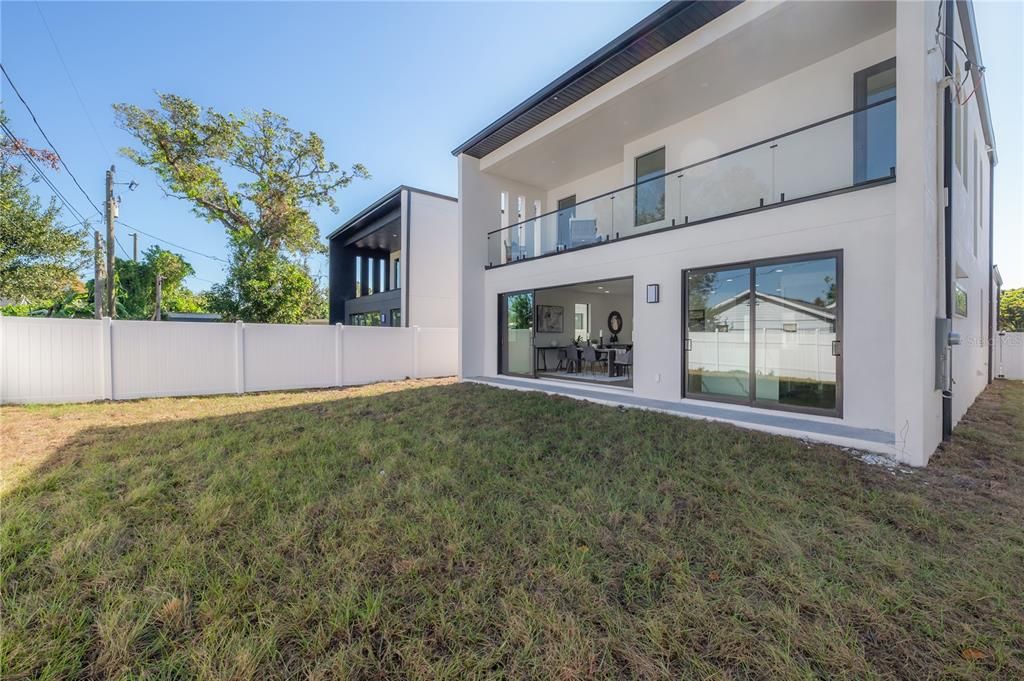 For Rent: $5,350 (4 beds, 3 baths, 2434 Square Feet)