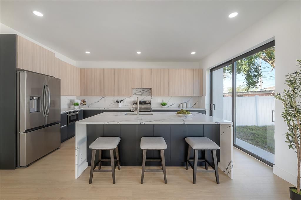 For Rent: $5,350 (4 beds, 3 baths, 2434 Square Feet)