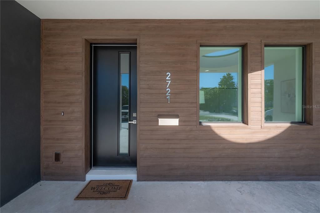 For Rent: $5,350 (4 beds, 3 baths, 2434 Square Feet)