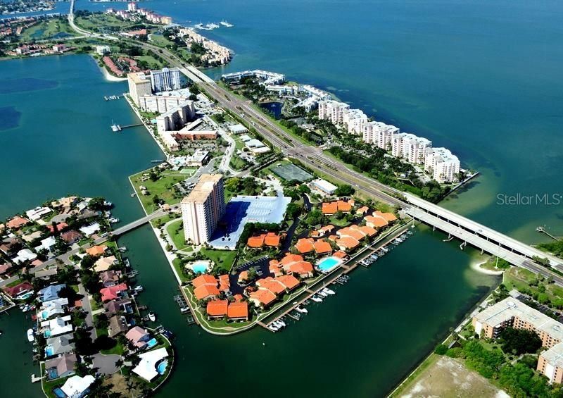 For Rent: $5,000 (2 beds, 2 baths, 1320 Square Feet)