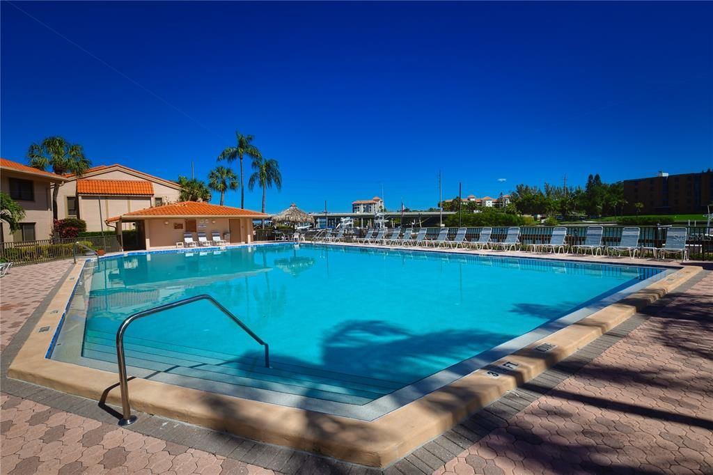 For Rent: $5,000 (2 beds, 2 baths, 1320 Square Feet)