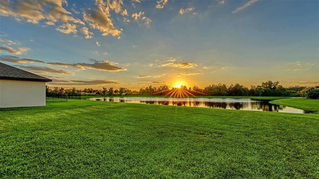 For Sale: $419,000 (4 beds, 2 baths, 2202 Square Feet)