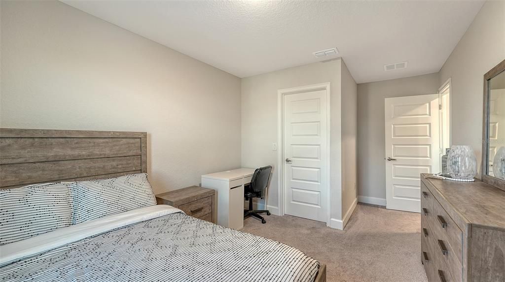 For Sale: $419,000 (4 beds, 2 baths, 2202 Square Feet)