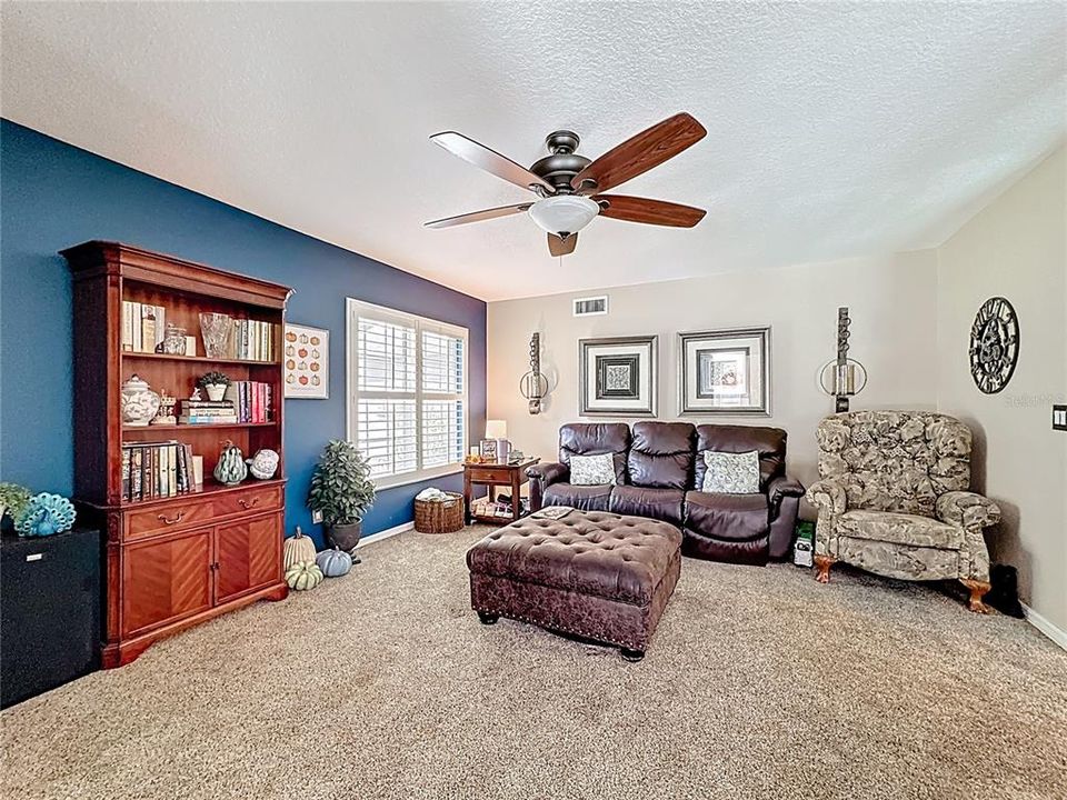 На продажу: $625,000 (4 спален, 2 ванн, 2926 Квадратных фут)