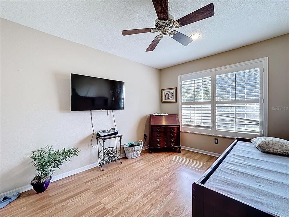 На продажу: $625,000 (4 спален, 2 ванн, 2926 Квадратных фут)