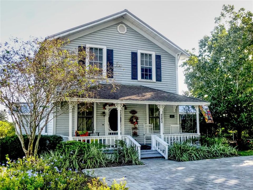 Recently Sold: $249,900 (5 beds, 2 baths, 1636 Square Feet)