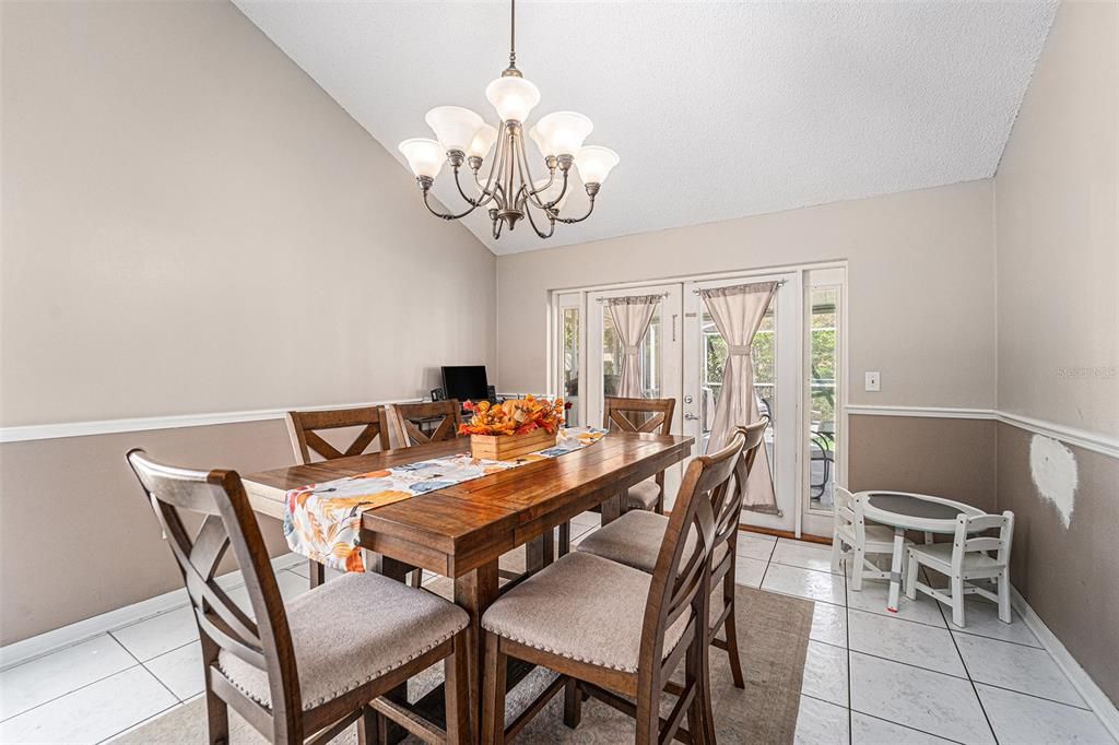 For Sale: $340,000 (3 beds, 2 baths, 1530 Square Feet)