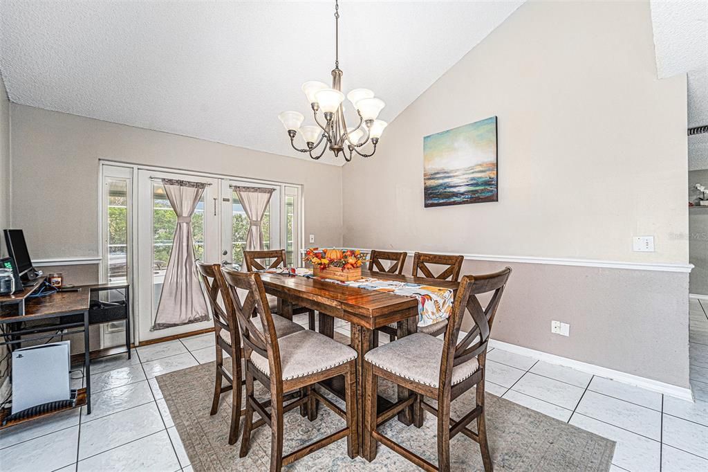 For Sale: $340,000 (3 beds, 2 baths, 1530 Square Feet)