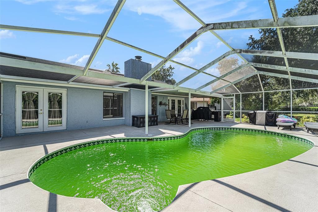 For Sale: $340,000 (3 beds, 2 baths, 1530 Square Feet)