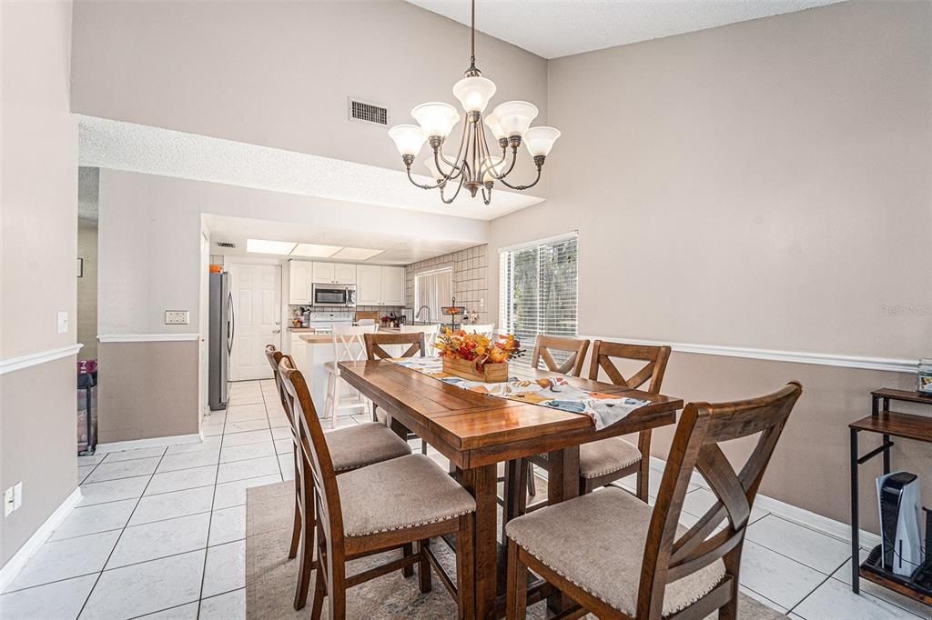 For Sale: $340,000 (3 beds, 2 baths, 1530 Square Feet)