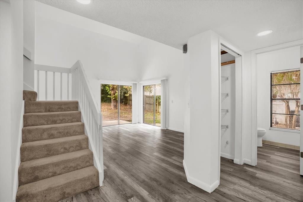 En Venta: $339,000 (3 camas, 2 baños, 1580 Pies cuadrados)