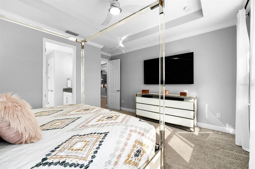 На продажу: $650,000 (4 спален, 2 ванн, 2220 Квадратных фут)