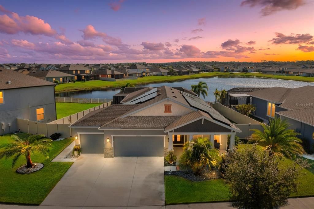 На продажу: $650,000 (4 спален, 2 ванн, 2220 Квадратных фут)