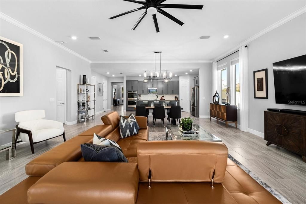 На продажу: $650,000 (4 спален, 2 ванн, 2220 Квадратных фут)