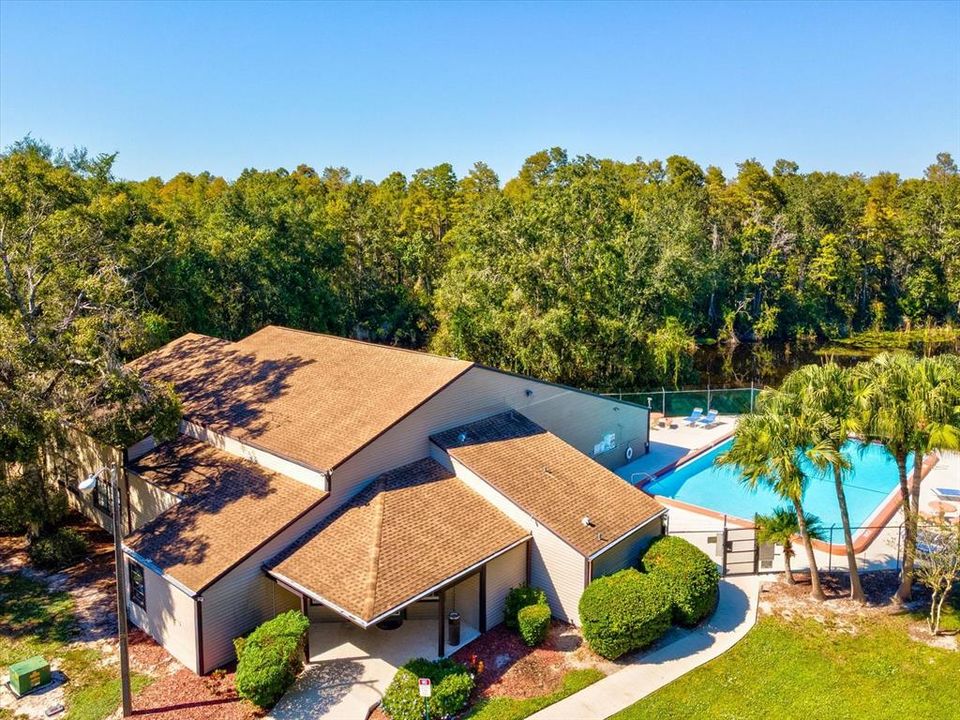 待售: $115,000 (3 贝兹, 2 浴室, 1239 平方英尺)