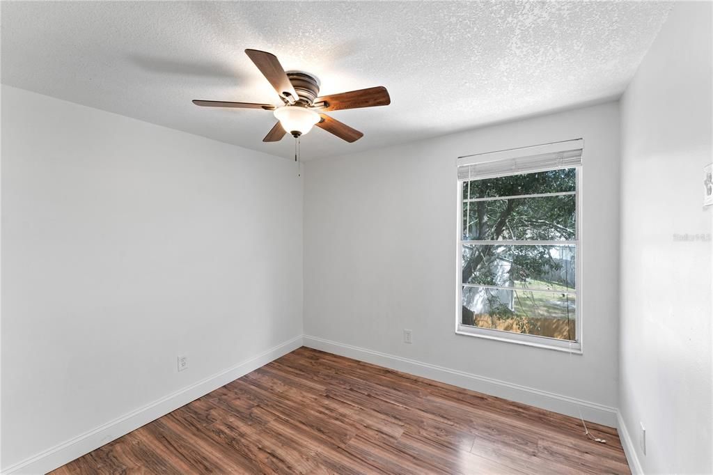 Active With Contract: $599,990 (5 beds, 3 baths, 2569 Square Feet)