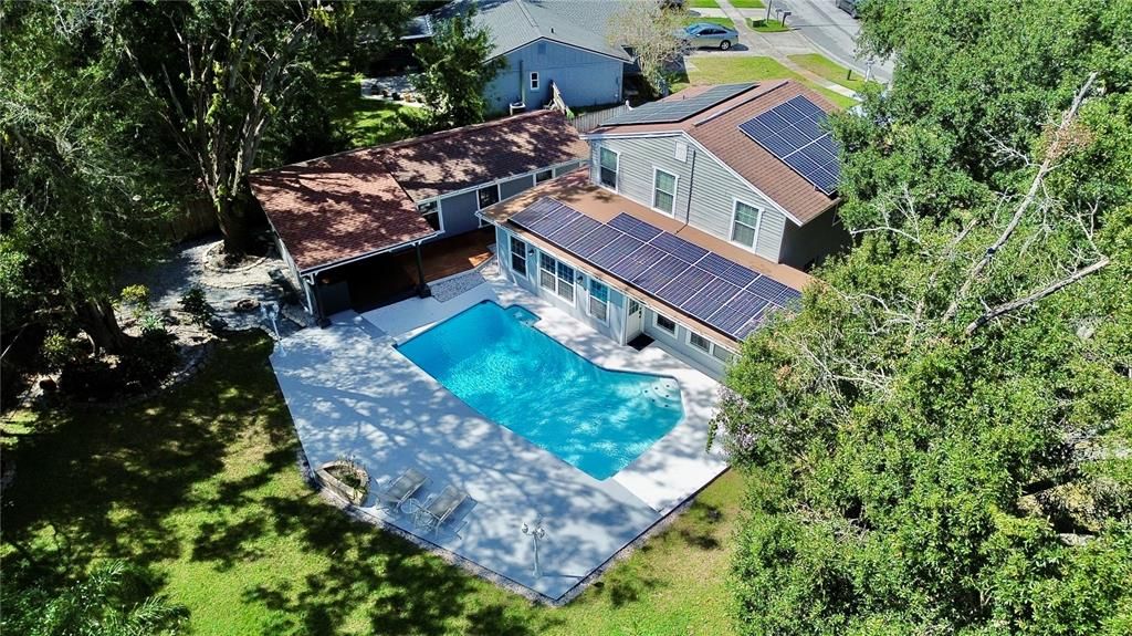 Active With Contract: $599,990 (5 beds, 3 baths, 2569 Square Feet)