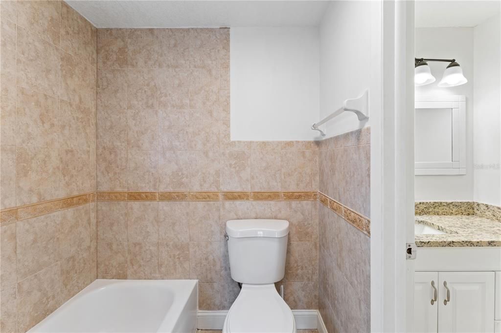 Active With Contract: $599,990 (5 beds, 3 baths, 2569 Square Feet)