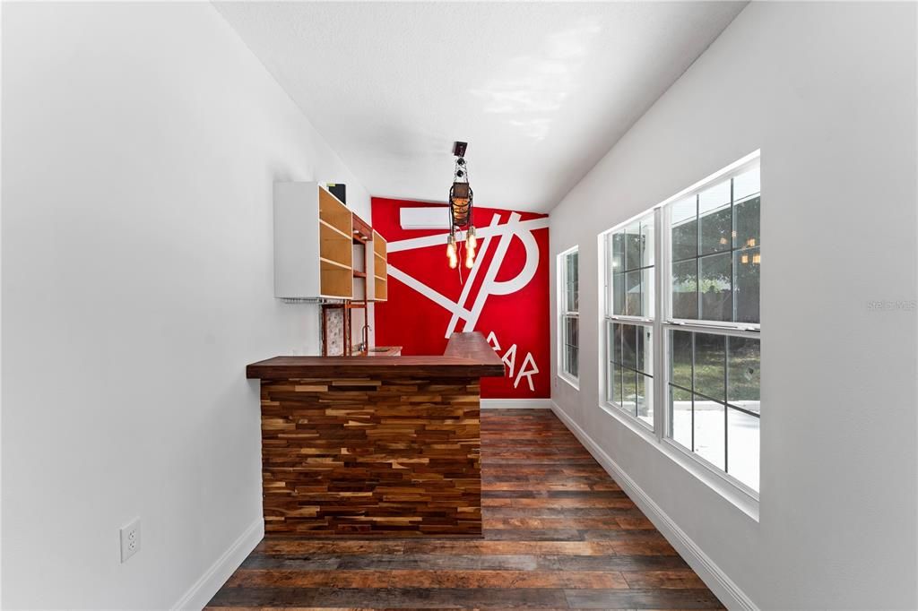 Active With Contract: $599,990 (5 beds, 3 baths, 2569 Square Feet)