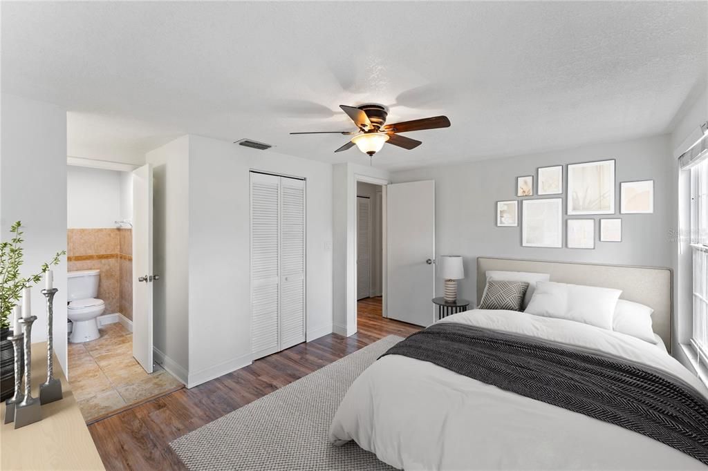 Active With Contract: $599,990 (5 beds, 3 baths, 2569 Square Feet)