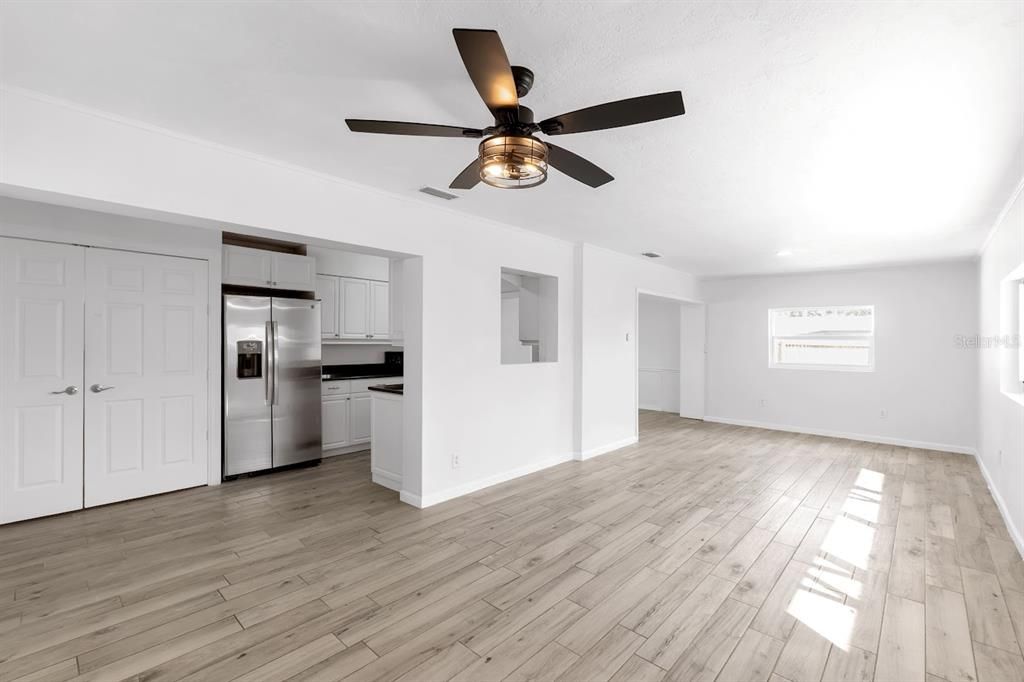 For Sale: $539,000 (3 beds, 2 baths, 1545 Square Feet)