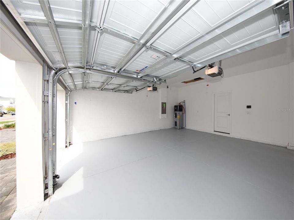 Active With Contract: $2,650 (4 beds, 3 baths, 2166 Square Feet)