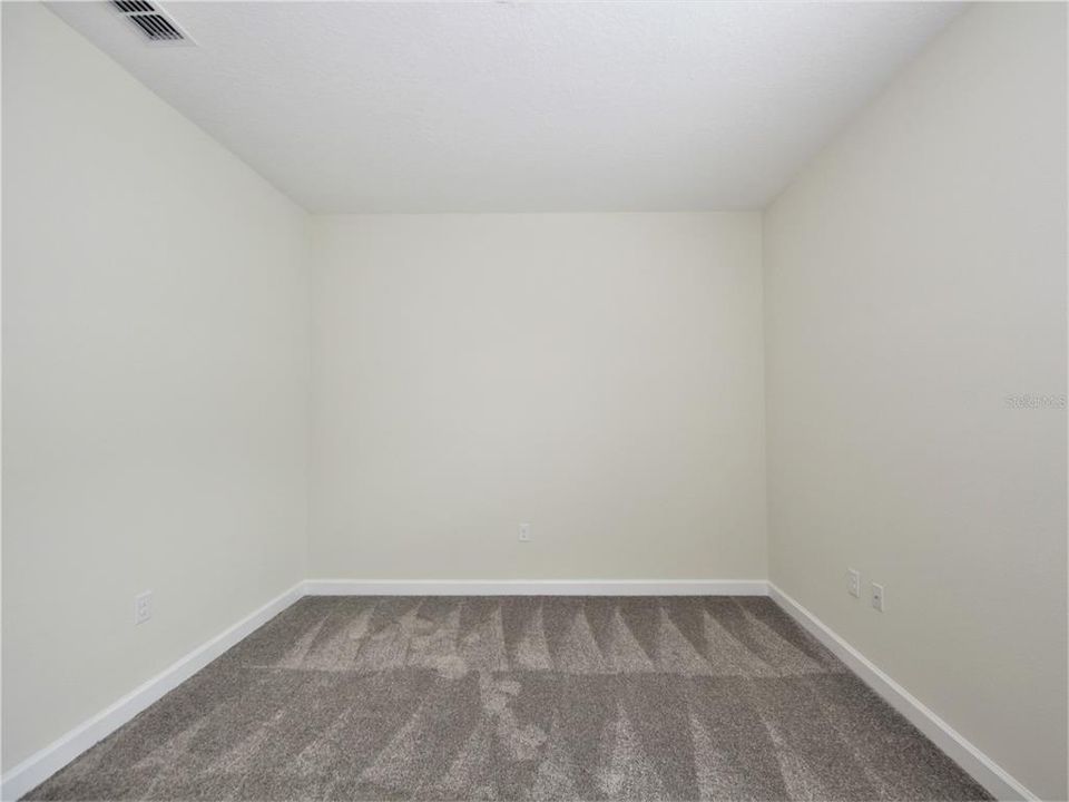 Active With Contract: $2,650 (4 beds, 3 baths, 2166 Square Feet)