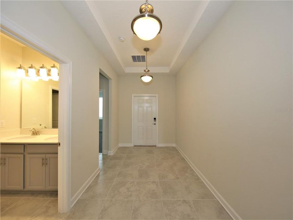 Active With Contract: $2,650 (4 beds, 3 baths, 2166 Square Feet)