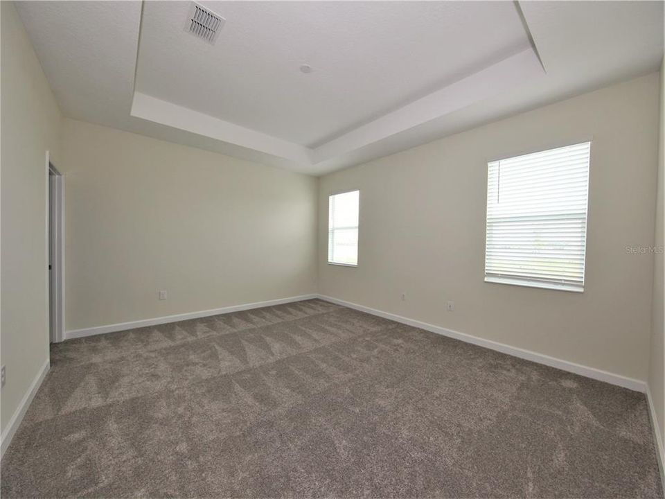 Active With Contract: $2,650 (4 beds, 3 baths, 2166 Square Feet)