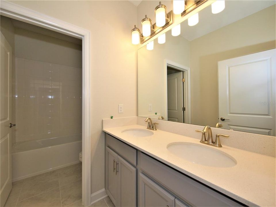 Active With Contract: $2,650 (4 beds, 3 baths, 2166 Square Feet)