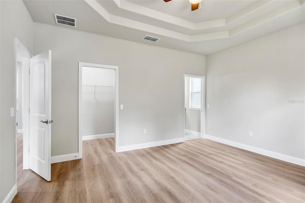 В аренду: $1,800 (3 спален, 2 ванн, 1189 Квадратных фут)