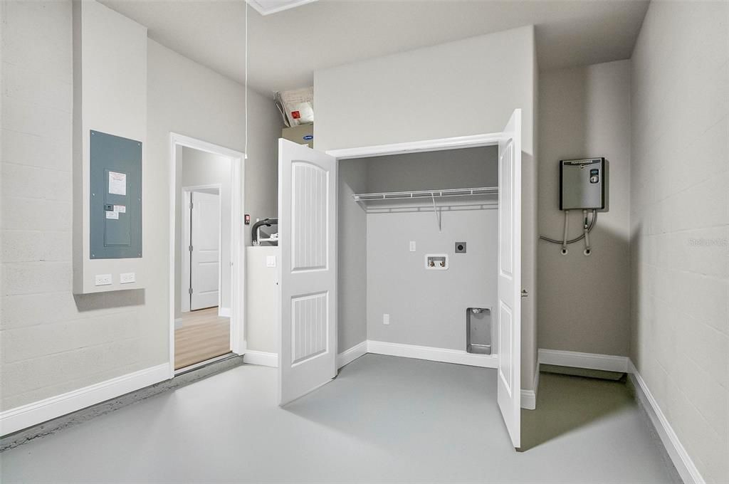 В аренду: $1,800 (3 спален, 2 ванн, 1189 Квадратных фут)