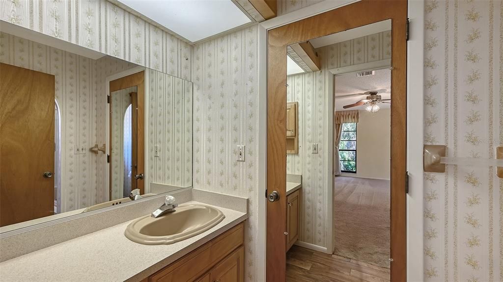 待售: $1,249,000 (3 贝兹, 4 浴室, 4023 平方英尺)