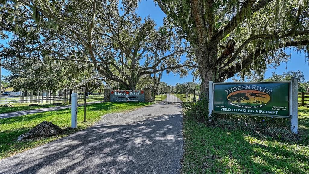 待售: $1,249,000 (3 贝兹, 4 浴室, 4023 平方英尺)