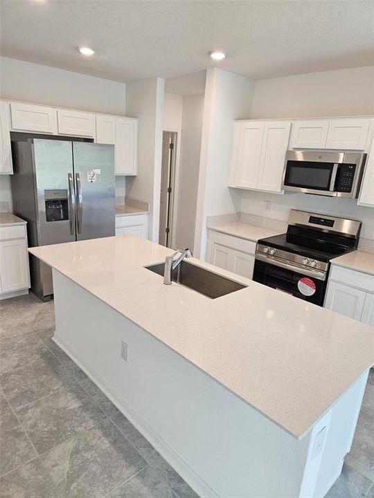 待售: $303,000 (3 贝兹, 2 浴室, 1432 平方英尺)