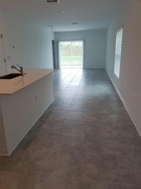 待售: $303,000 (3 贝兹, 2 浴室, 1432 平方英尺)