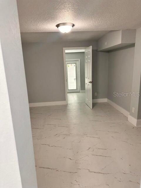 For Sale: $550,000 (3 beds, 2 baths, 1144 Square Feet)