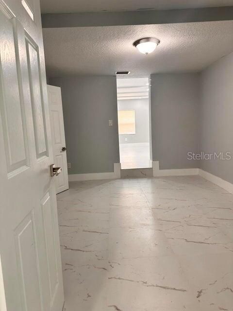 For Sale: $550,000 (3 beds, 2 baths, 1144 Square Feet)