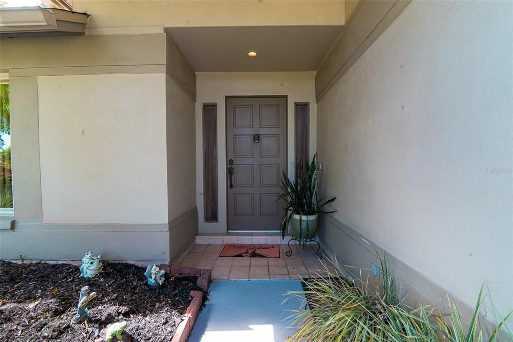 For Sale: $585,000 (4 beds, 2 baths, 2187 Square Feet)