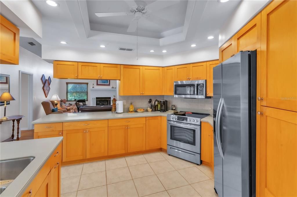 For Sale: $585,000 (4 beds, 2 baths, 2187 Square Feet)