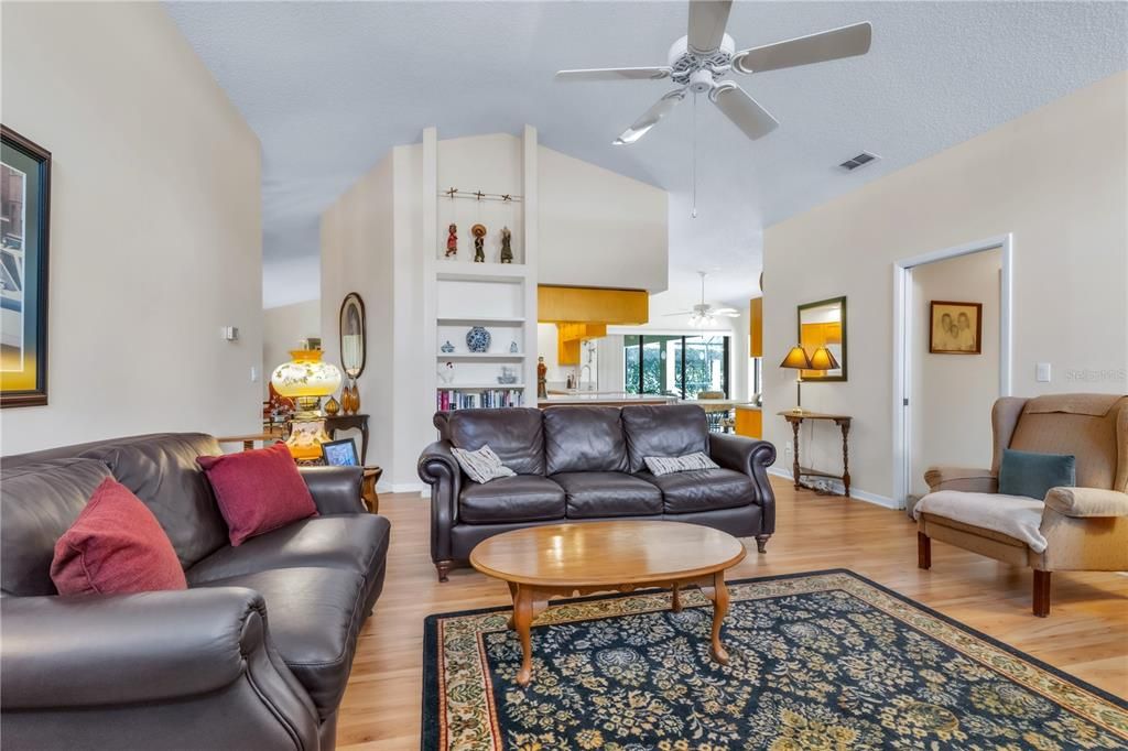 For Sale: $585,000 (4 beds, 2 baths, 2187 Square Feet)