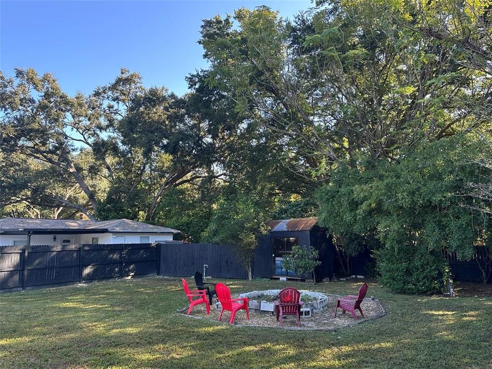 For Sale: $699,900 (5 beds, 3 baths, 2058 Square Feet)