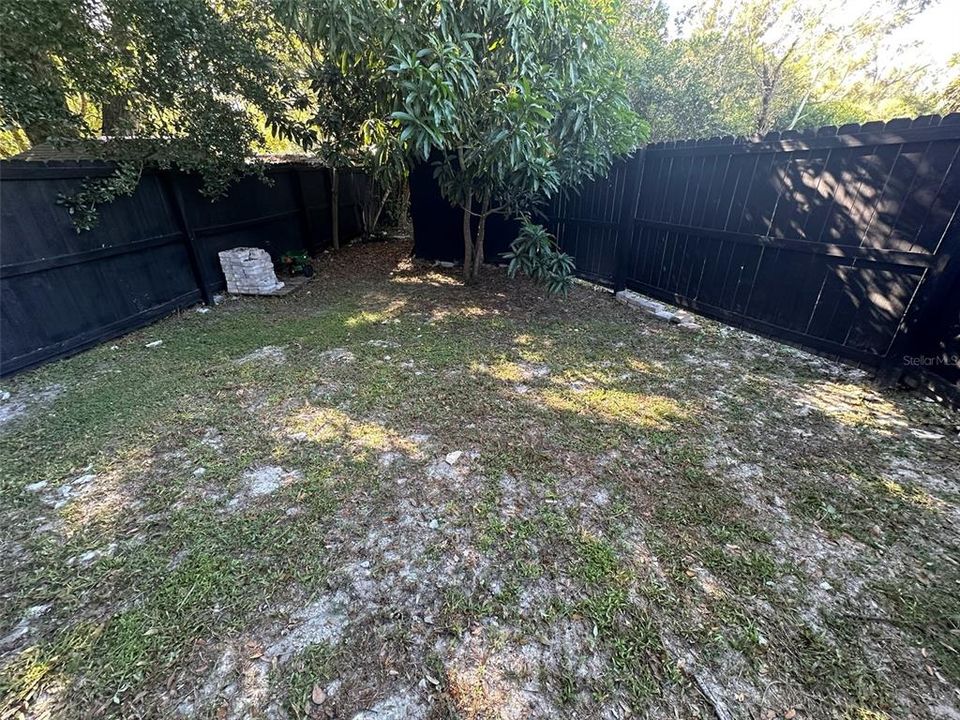 For Sale: $699,900 (5 beds, 3 baths, 2058 Square Feet)