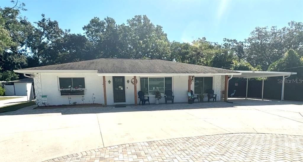 For Sale: $699,900 (5 beds, 3 baths, 2058 Square Feet)